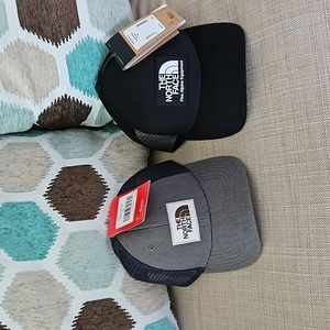 (2 Pack) NWT The North Face Mudder Trucker Hats